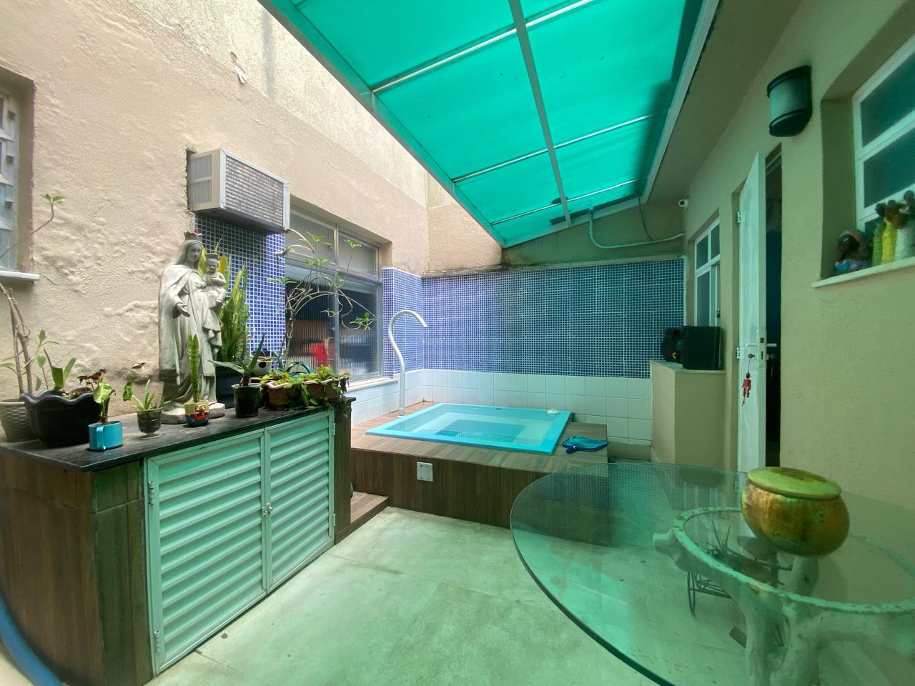 Imagem Apartamento com 3 Quartos à Venda, 130 m² em Vital Brazil - Niterói