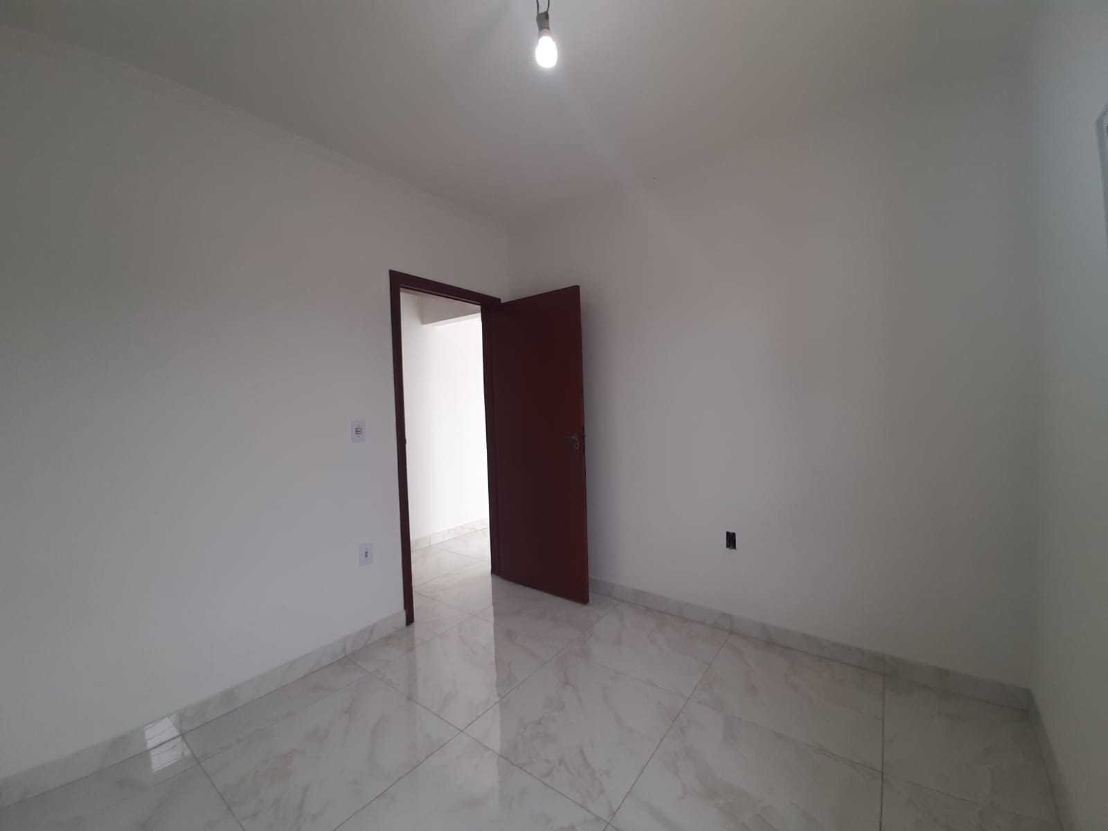 Imagem Casa com 2 Quartos à Venda, 113 m²em Jardim Residencial Guimarães - Limeira