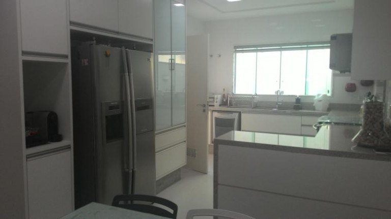 Imagem Casa de Condomínio com 5 Quartos à Venda, 315 m² em Recreio dos Bandeirantes - Rio de Janeiro Imagem Casa de Condomínio com 5 Quartos à Venda, 315 m² em Recreio dos Bandeirantes - Rio de Janeiro