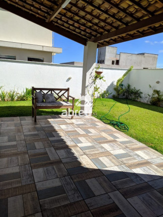 Imagem Casa de Condomínio com 3 Quartos à Venda, 210 m² em Pium (Distrito Litoral) - Parnamirim