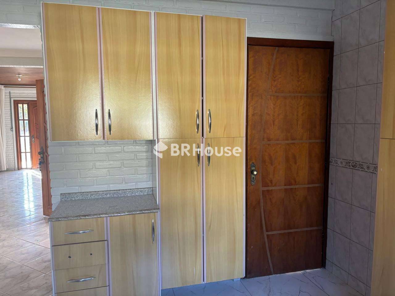 Imagem Casa de Condomínio com 3 Quartos à Venda, 250 m² em  - 