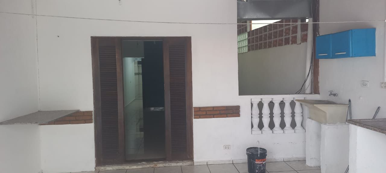 Imagem Sobrado com 2 Quartos à Venda ou Locação, 120 m²em Parque Monte Alegre - Taboão da Serra Imagem Sobrado com 2 Quartos à Venda ou Locação, 120 m²em Parque Monte Alegre - Taboão da Serra
