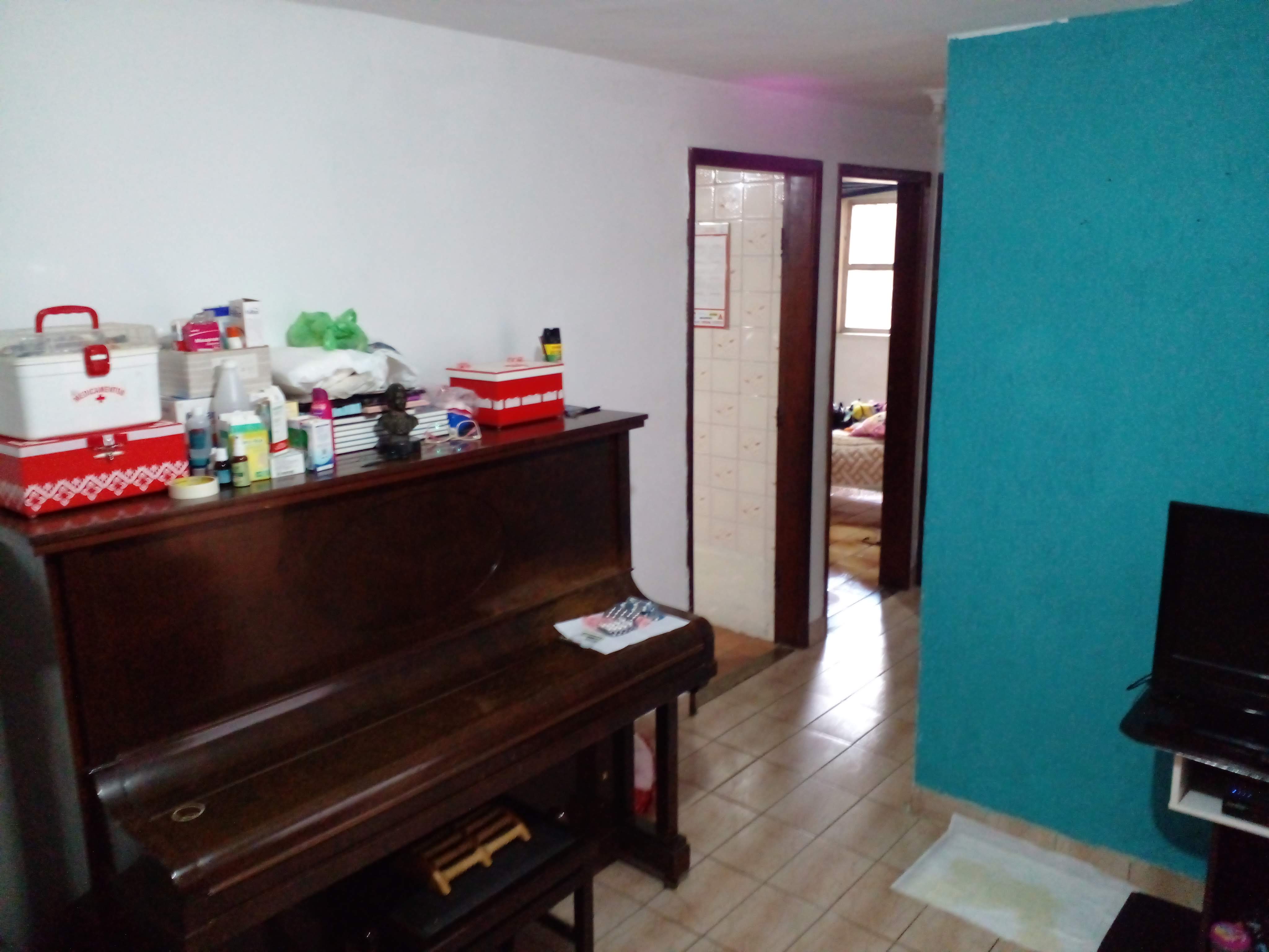 Casa com 2 Quartos à Venda, 163 m²em Vila Cecília - Mogi das Cruzes