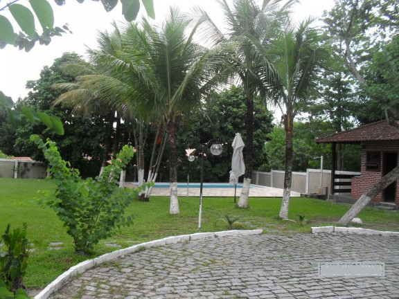 Imagem Casa de Condomínio com 4 Quartos à Venda, 174 m² em Maria Paula - São Gonçalo