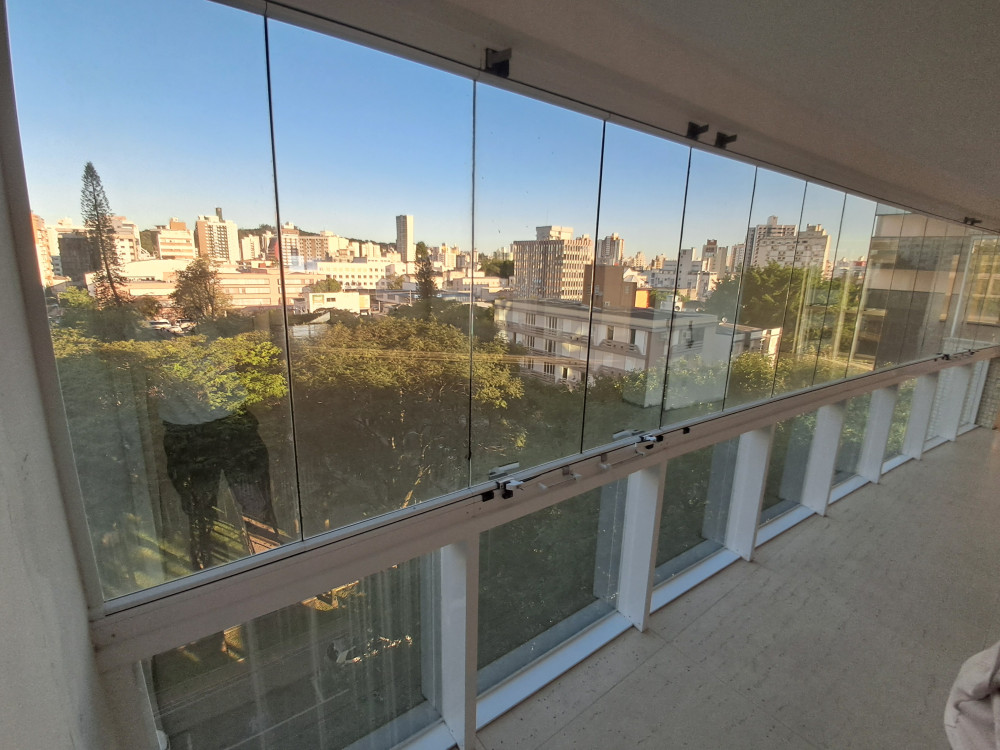 Imagem Apartamento com 3 Quartos à Venda, 240 m²em Centro - Criciúma