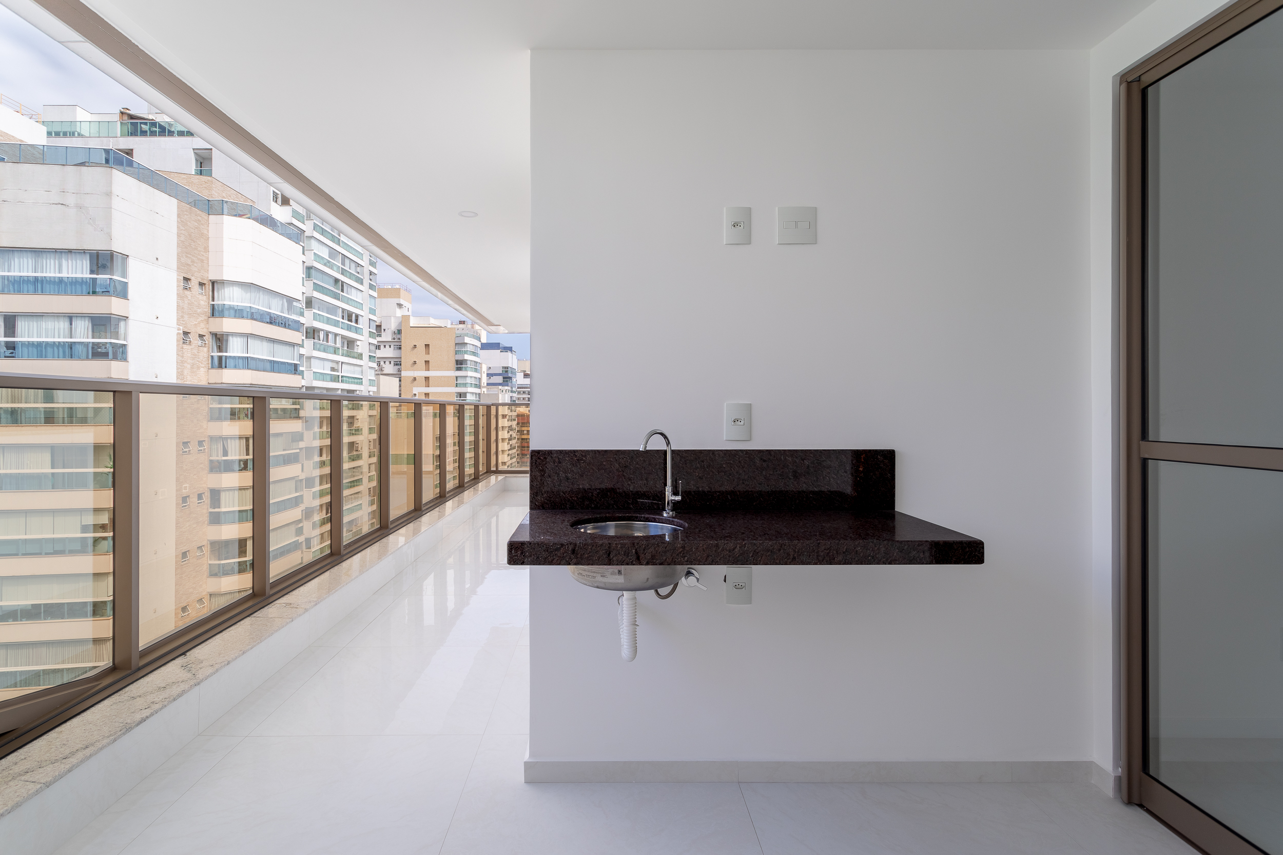 Imagem Apartamento com 3 Quartos à Venda, 100 m²em Praia da Costa - Vila Velha Imagem Apartamento com 3 Quartos à Venda, 100 m²em Praia da Costa - Vila Velha