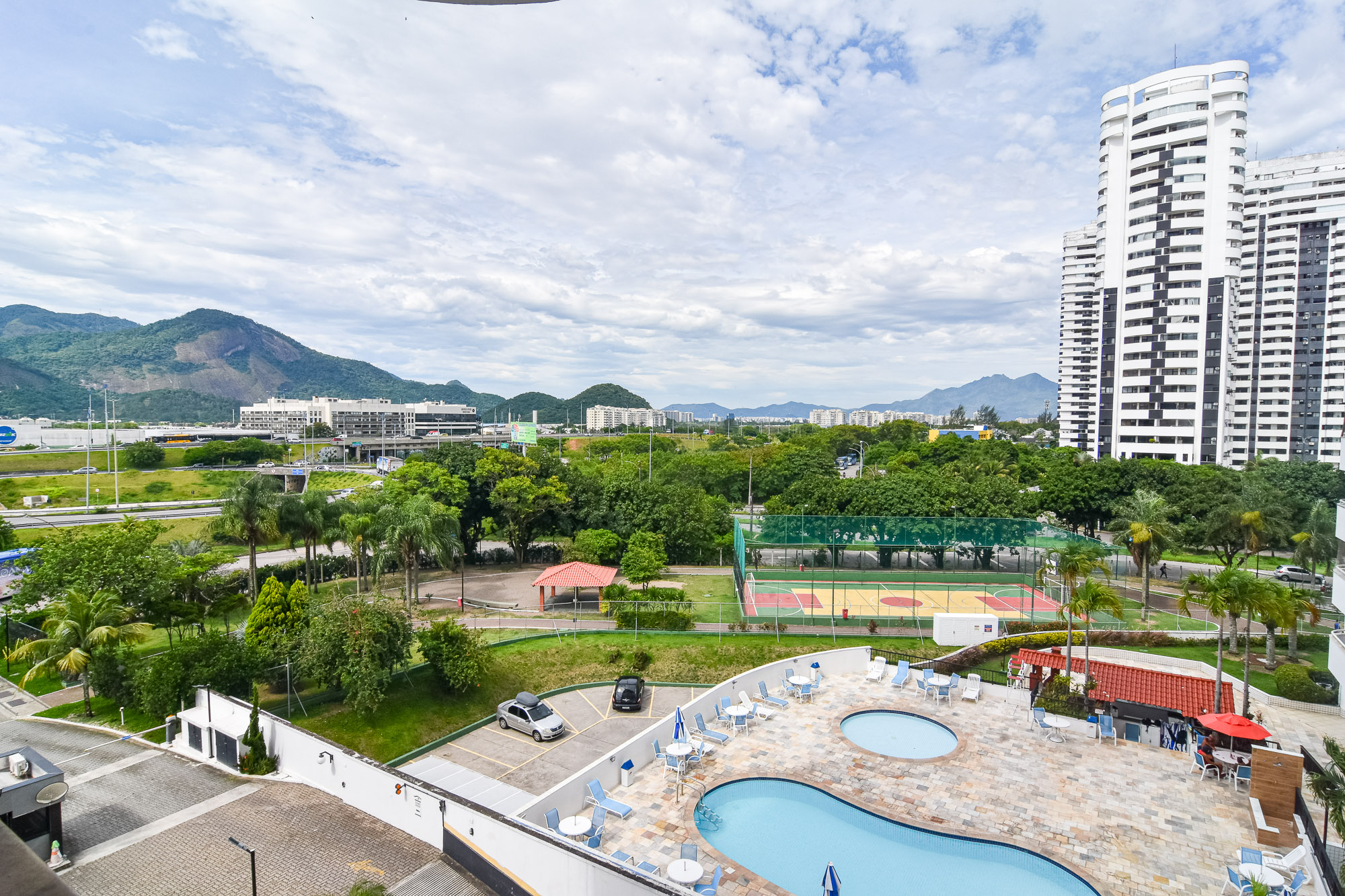 Imagem Apartamento com 2 Quartos à Venda, 75 m² em Recreio dos Bandeirantes - Rio de Janeiro