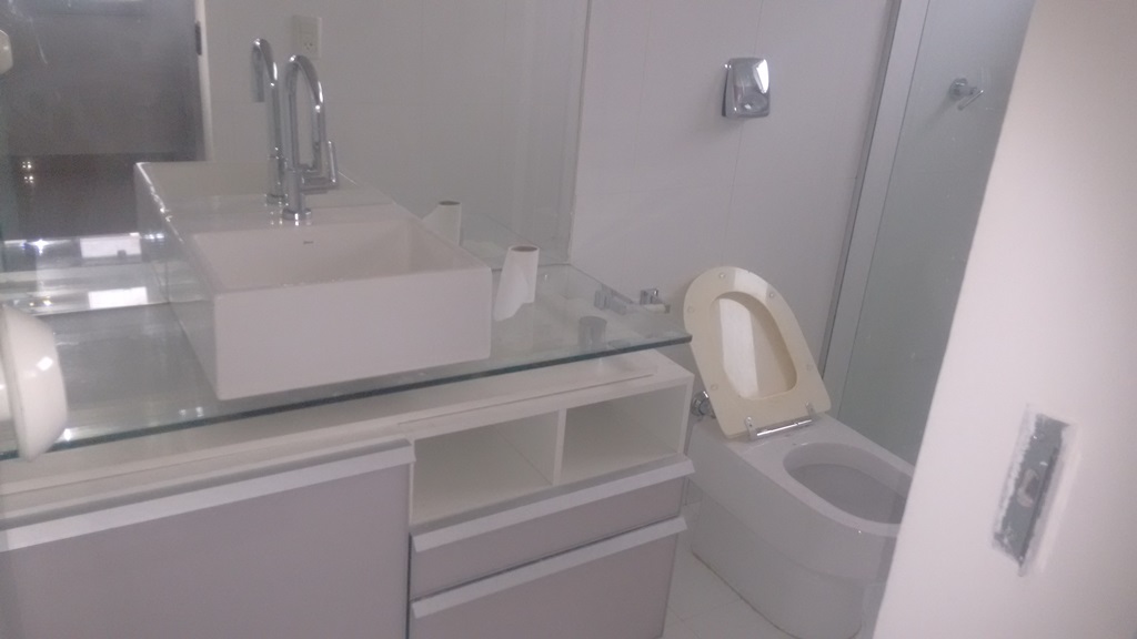 Imagem Sobrado com 3 Quartos à Venda, 252 m² em Setor Jaó - Goiânia Imagem Sobrado com 3 Quartos à Venda, 252 m² em Setor Jaó - Goiânia