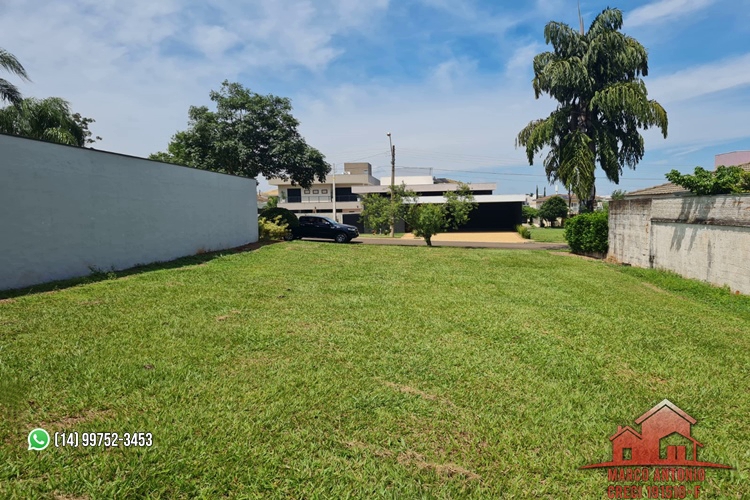 Terreno em Condomínio à Venda, 450 m² em Residencial Lago Sul - Bauru