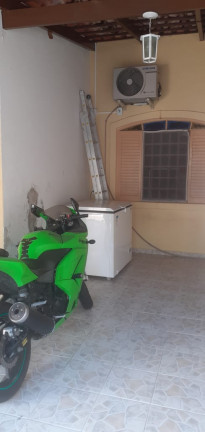 Imagem Casa com 2 Quartos à Venda, 300 m² em Jardim Jaqueira - Caraguatatuba
