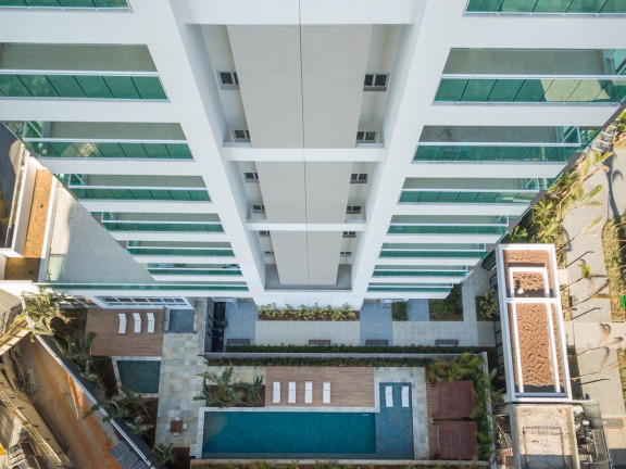 Apartamento com 4 Quartos à Venda, 200 m² em Alphaville Empresarial - Barueri