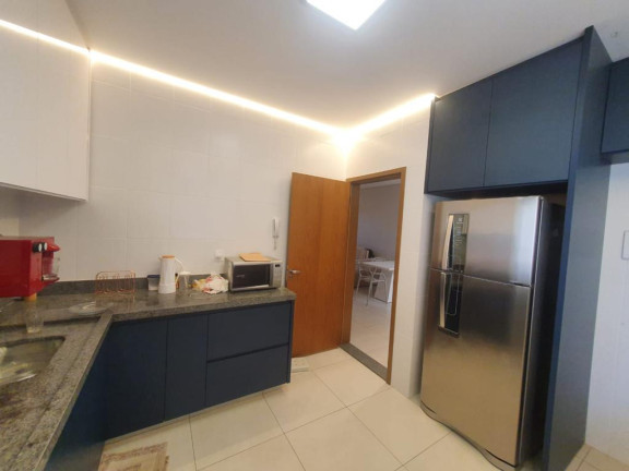 Imagem Sobrado com 3 Quartos à Venda,  em Setor Castelo Branco - Goiânia