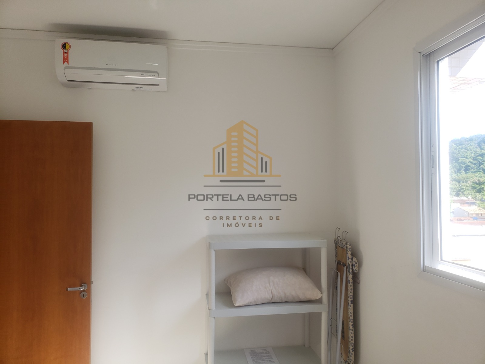 Imagem Apartamento com 2 Quartos à Venda, 56 m²em Toninhas - Ubatuba
