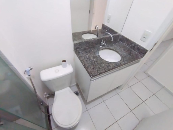 Apartamento com 3 Quartos para Alugar, 76 m² em Neópolis - Natal