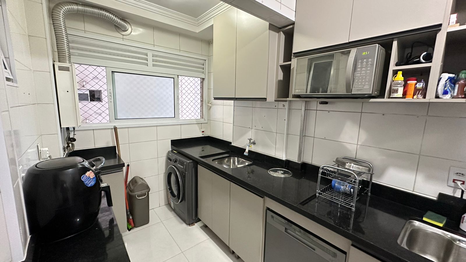 Imagem Apartamento com 3 Quartos à Venda, 77 m²em Vila Rosália - Guarulhos