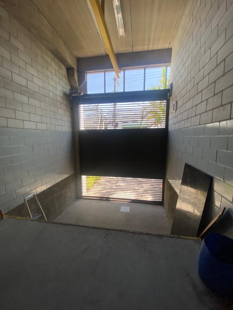 Imagem Galpão para Alugar, 730 m² em Vila Anastácio - São Paulo Imagem Galpão para Alugar, 730 m² em Vila Anastácio - São Paulo