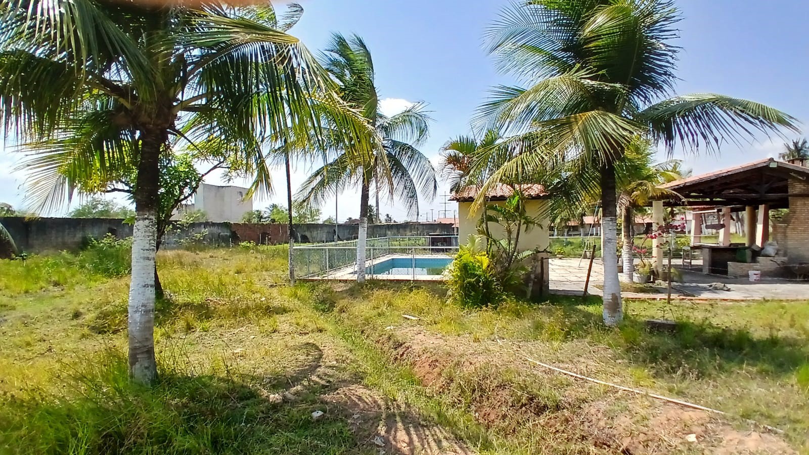 Imagem Casa com 3 Quartos à Venda, 1.000 m² em Siqueira - Maracanaú