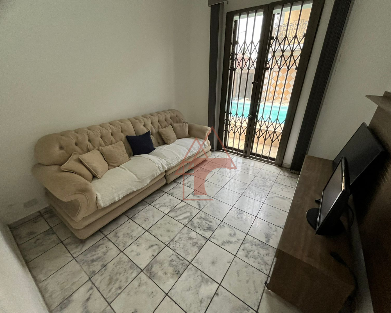 Imagem Sobrado com 4 Quartos à Venda, 367 m² em Jardim Casqueiro - Cubatão