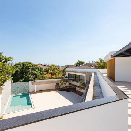 Imagem Casa com 5 Quartos à Venda, 1.533 m² em Barra da Tijuca - Rio de Janeiro Imagem Casa com 5 Quartos à Venda, 1.533 m² em Barra da Tijuca - Rio de Janeiro