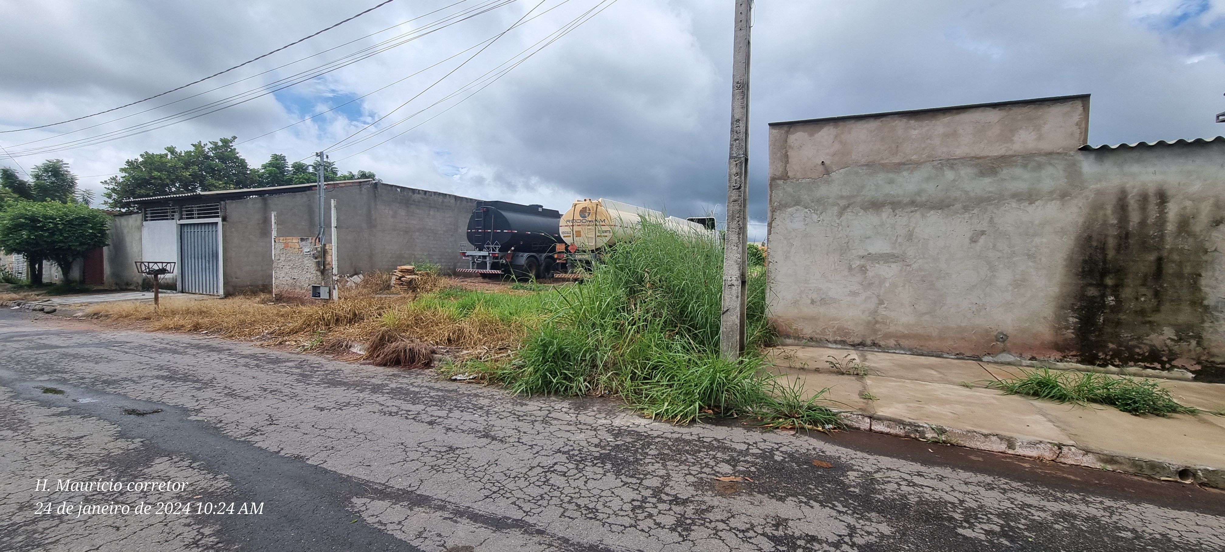 Imagem Terreno à Venda, 280 m²em Residencial Parque dos Buritis - Senador Canedo Imagem Terreno à Venda, 280 m²em Residencial Parque dos Buritis - Senador Canedo