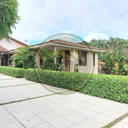 Imagem Casa de Condomínio com 3 Quartos à Venda, 269 m² em Petrópolis - Maceió