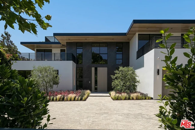 Imagem Casa de Condomínio com 7 Quartos à Venda, 982 m²em Alphaville Residencial Um - Barueri