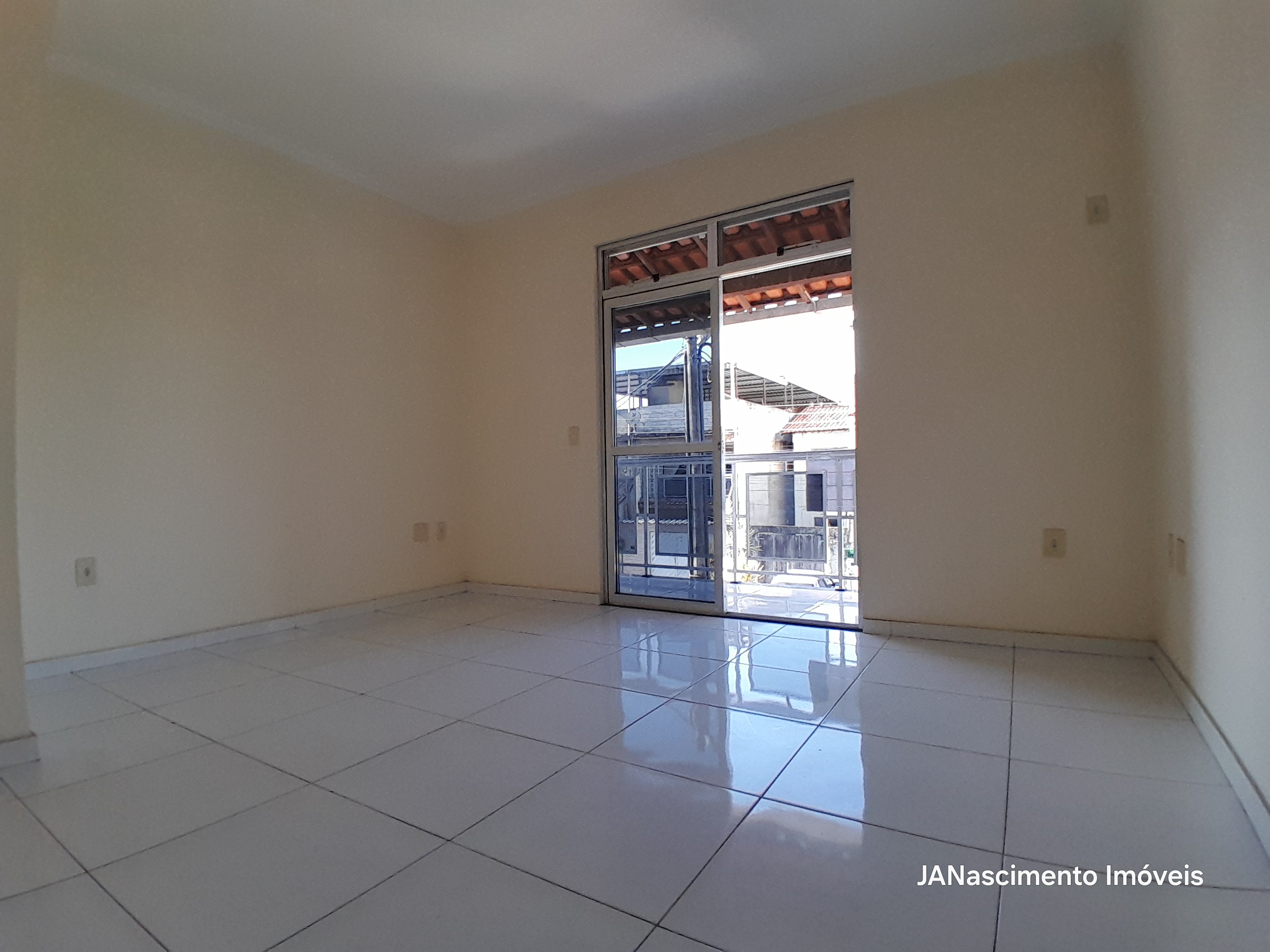 Imagem Casa de Condomínio com 2 Quartos à Venda, 87 m² em Bangu - Rio de Janeiro Imagem Casa de Condomínio com 2 Quartos à Venda, 87 m² em Bangu - Rio de Janeiro