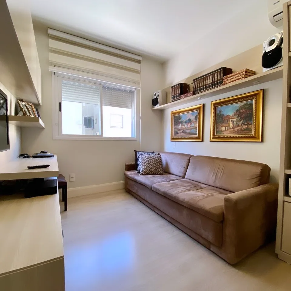 Imagem Apartamento com 3 Quartos à Venda, 134 m²em Centro - Criciúma