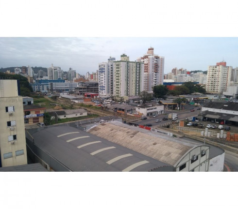 Imagem Apartamento com 2 Quartos à Venda, 60 m² em Operária Nova - Criciúma Imagem Apartamento com 2 Quartos à Venda, 60 m² em Operária Nova - Criciúma