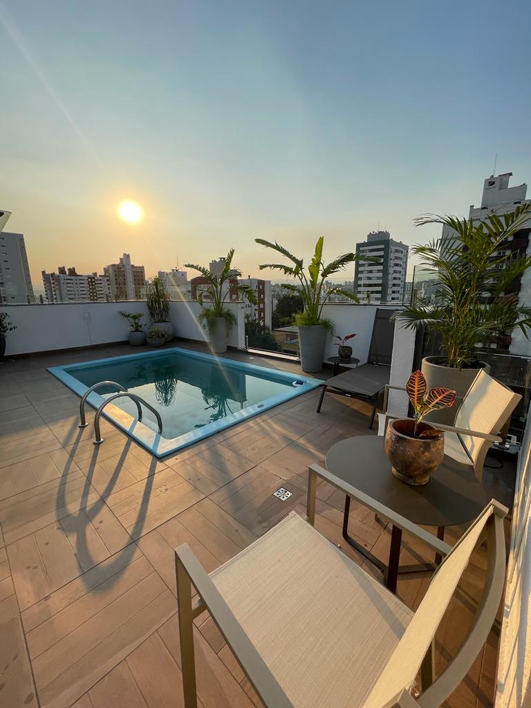 Imagem Cobertura com 3 Quartos à Venda, 320 m²em Michel - Criciúma Imagem Cobertura com 3 Quartos à Venda, 320 m²em Michel - Criciúma