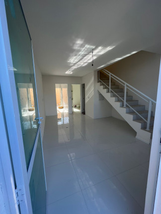 Imagem Casa com 3 Quartos à Venda, 150 m² em Maraponga - Fortaleza