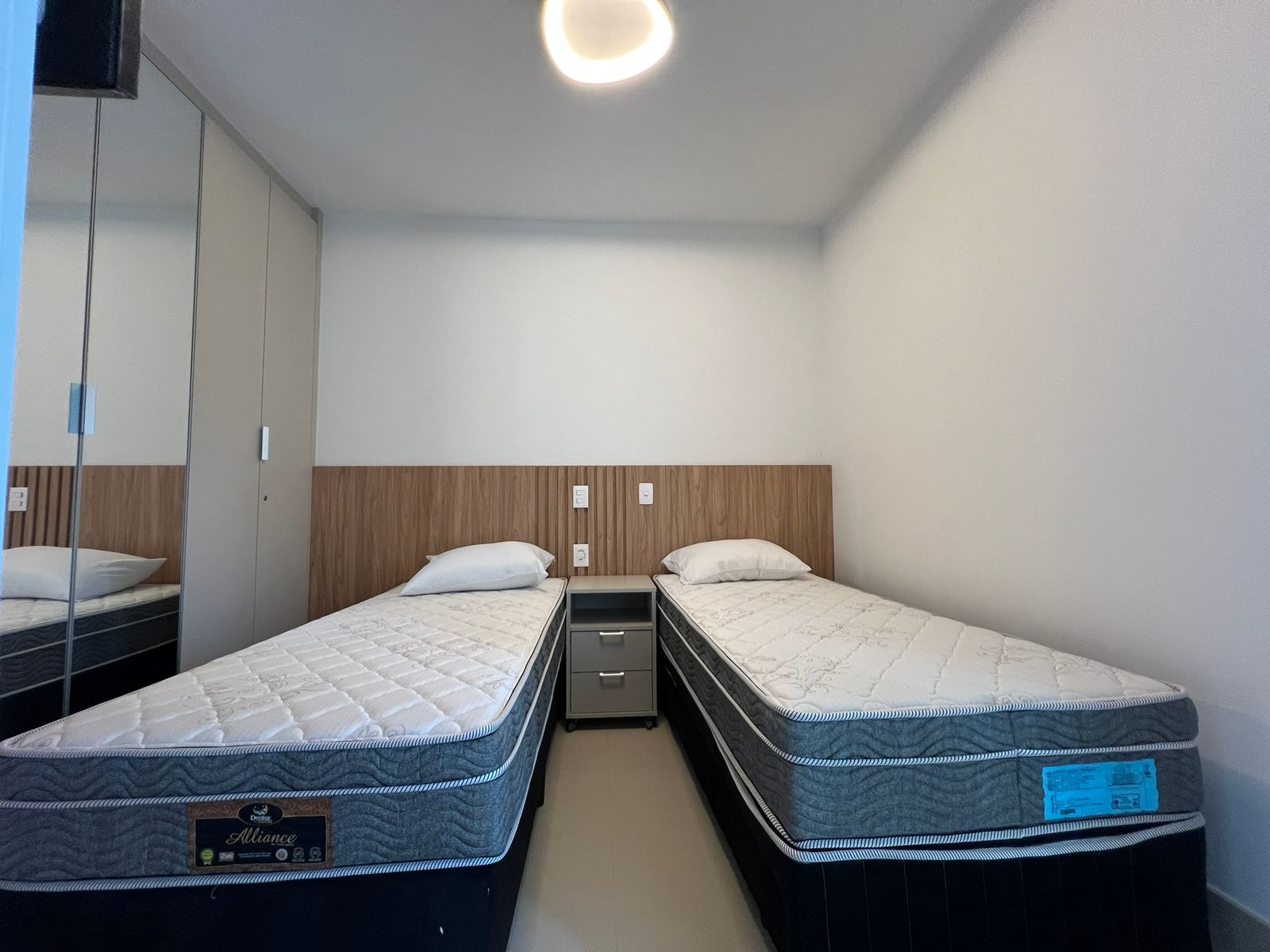 Imagem Apartamento com 4 Quartos para Temporada, 141 m² em Riviera - Bertioga Imagem Apartamento com 4 Quartos para Temporada, 141 m² em Riviera - Bertioga