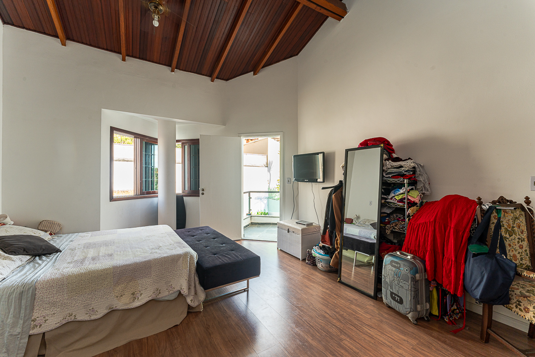 Imagem Casa de Condomínio com 4 Quartos à Venda ou Locação, 305 m² em Alphaville - Santana de Parnaíba