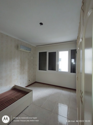 Imagem Apartamento com 4 Quartos à Venda, 240 m²em Agronômica - Florianópolis