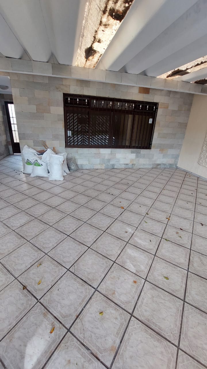 Imagem Casa com 3 Quartos à Venda, 155 m²em Vila do Castelo - São Paulo