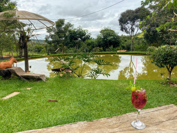 Imagem Chácara com 3 Quartos à Venda, 48.400 m² em zona rural - Orizona