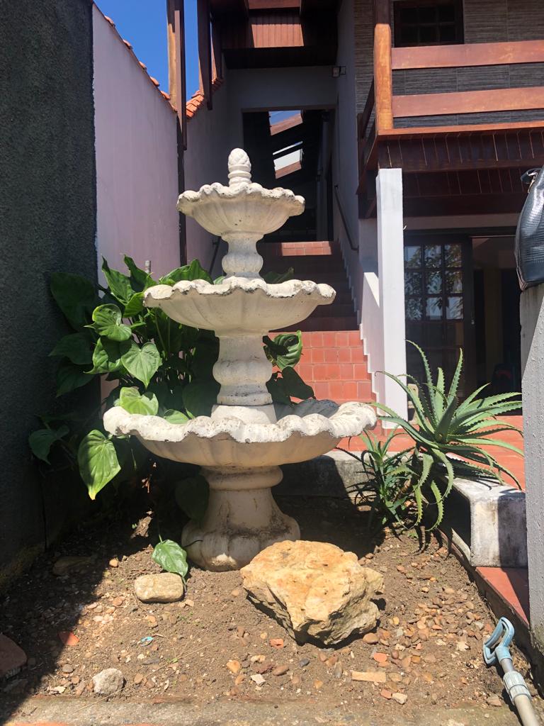 Imagem Sobrado com 3 Quartos à Venda, 300 m²em Jardim Universo - Mogi das Cruzes