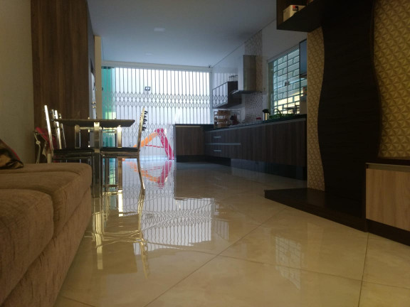 Imagem Sobrado com 3 Quartos à Venda, 240 m² em Vila Ema - São Paulo