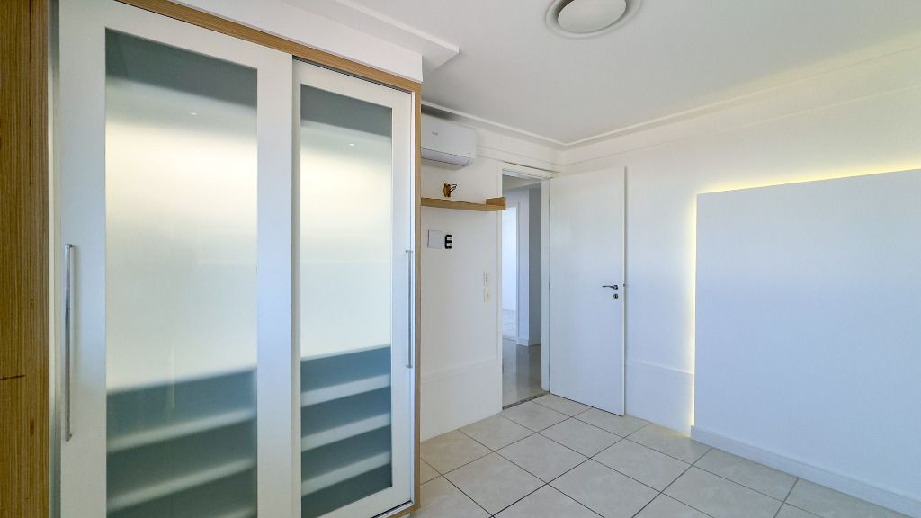 Imagem Apartamento com 3 Quartos à Venda, 105 m²em Mucuripe - Fortaleza
