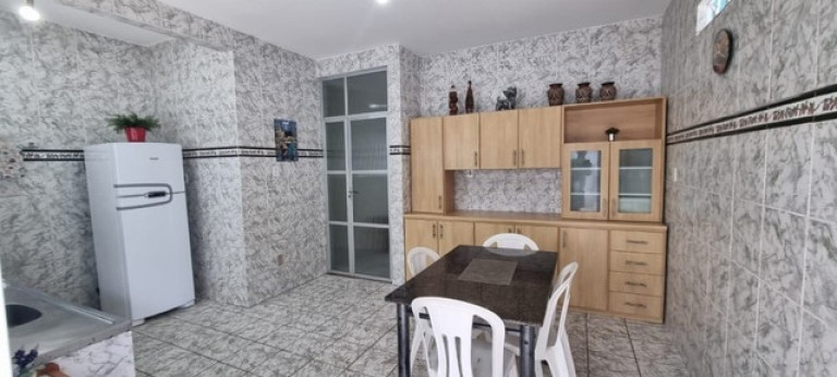 Imagem Casa com 4 Quartos para Alugar, 1 m² em Sítio Leal - São Luís
