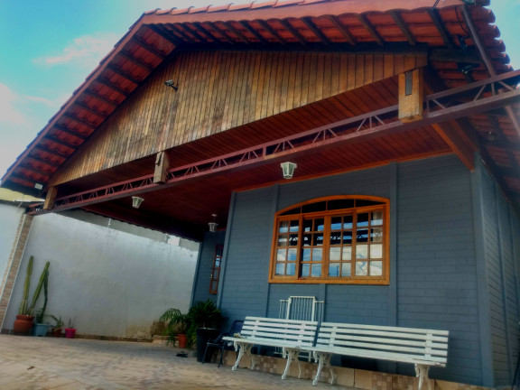 Imagem Casa com 3 Quartos à Venda, 204 m²em Jardim dos Pinheiros - Atibaia