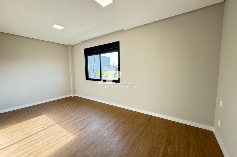Imagem Casa com 3 Quartos à Venda ou Temporada, 210 m²em Contorno - Ponta Grossa