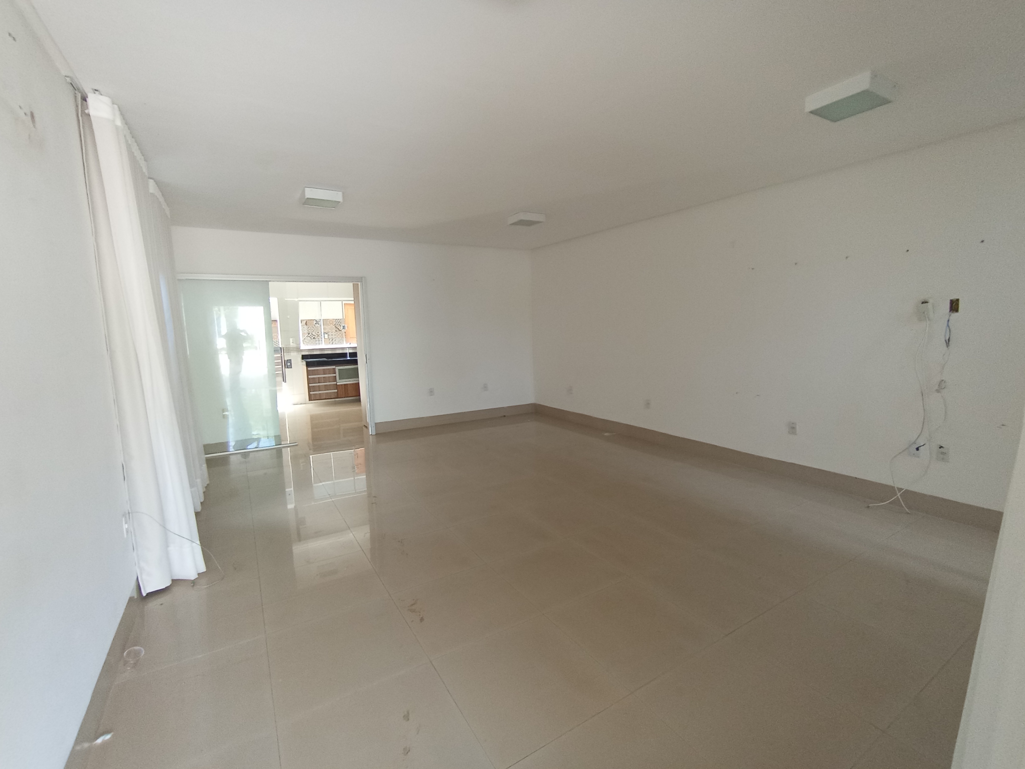 Imagem Sobrado com 2 Quartos para Alugar, 156 m²em Belo Horizonte - MARABA