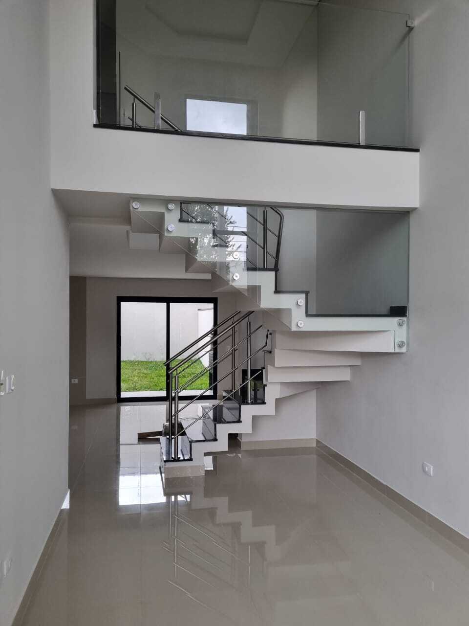 Imagem Sobrado com 3 Quartos à Venda, 125 m²em Afonso Pena - São José dos Pinhais