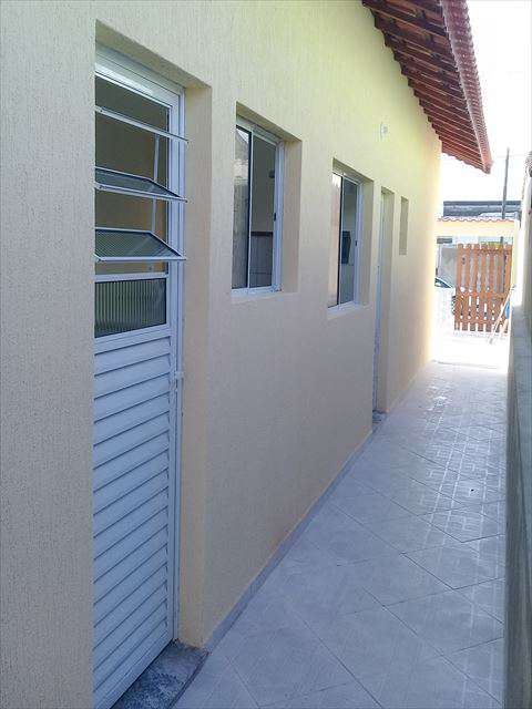 Imagem Casa com 2 Quartos à Venda, 50 m² em Nova Itanhaém - Itanhaém Imagem Casa com 2 Quartos à Venda, 50 m² em Nova Itanhaém - Itanhaém