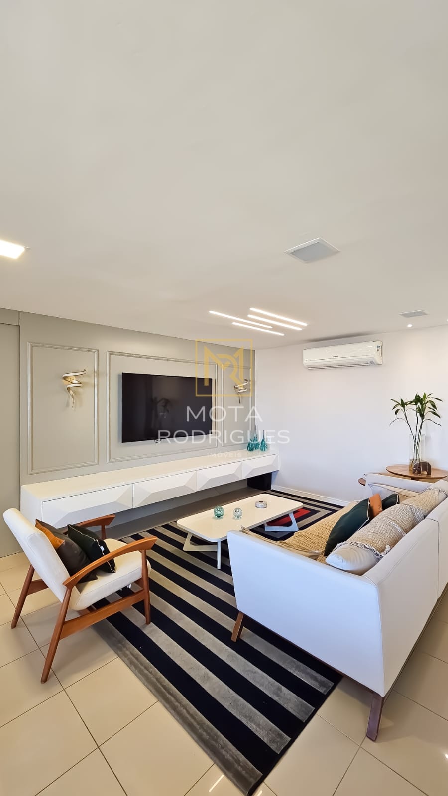 Imagem Apartamento com 3 Quartos à Venda, 220 m² em Dionisio Torres - Fortaleza Imagem Apartamento com 3 Quartos à Venda, 220 m² em Dionisio Torres - Fortaleza