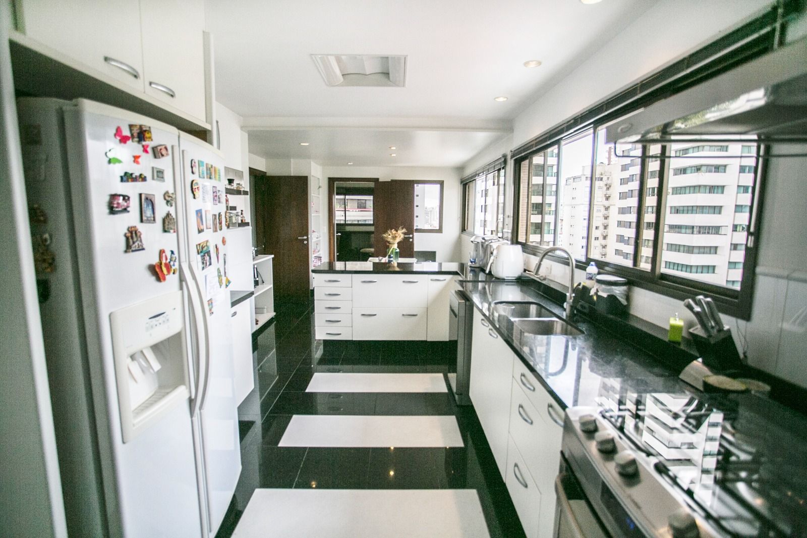 Imagem Apartamento com 3 Quartos à Venda, 290 m²em Aclimação - São Paulo Imagem Apartamento com 3 Quartos à Venda, 290 m²em Aclimação - São Paulo