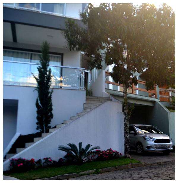 Casa com 3 Quartos à Venda, 250 m² em Varzea - Teresópolis