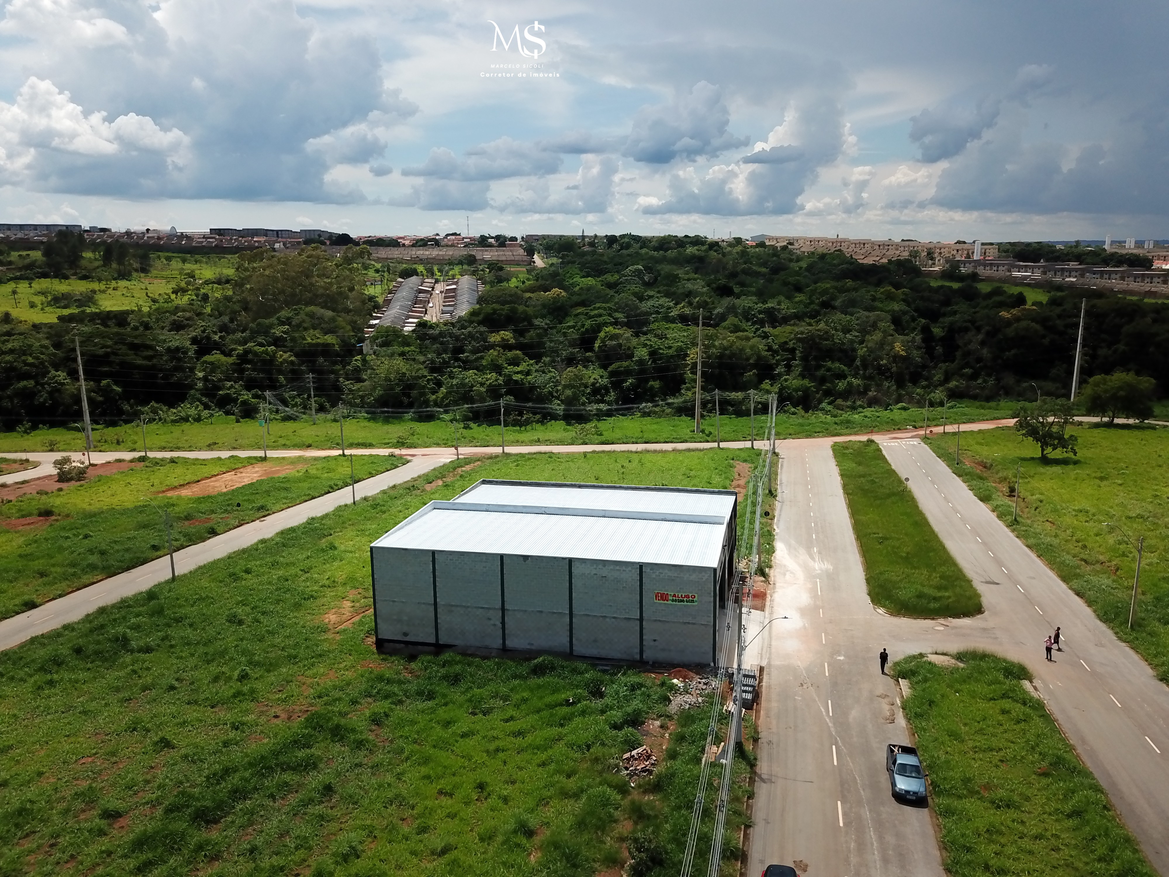 Imagem Galpão à Venda ou Locação, 300 m²em Jardins Versailles - Valparaíso de Goiás Imagem Galpão à Venda ou Locação, 300 m²em Jardins Versailles - Valparaíso de Goiás