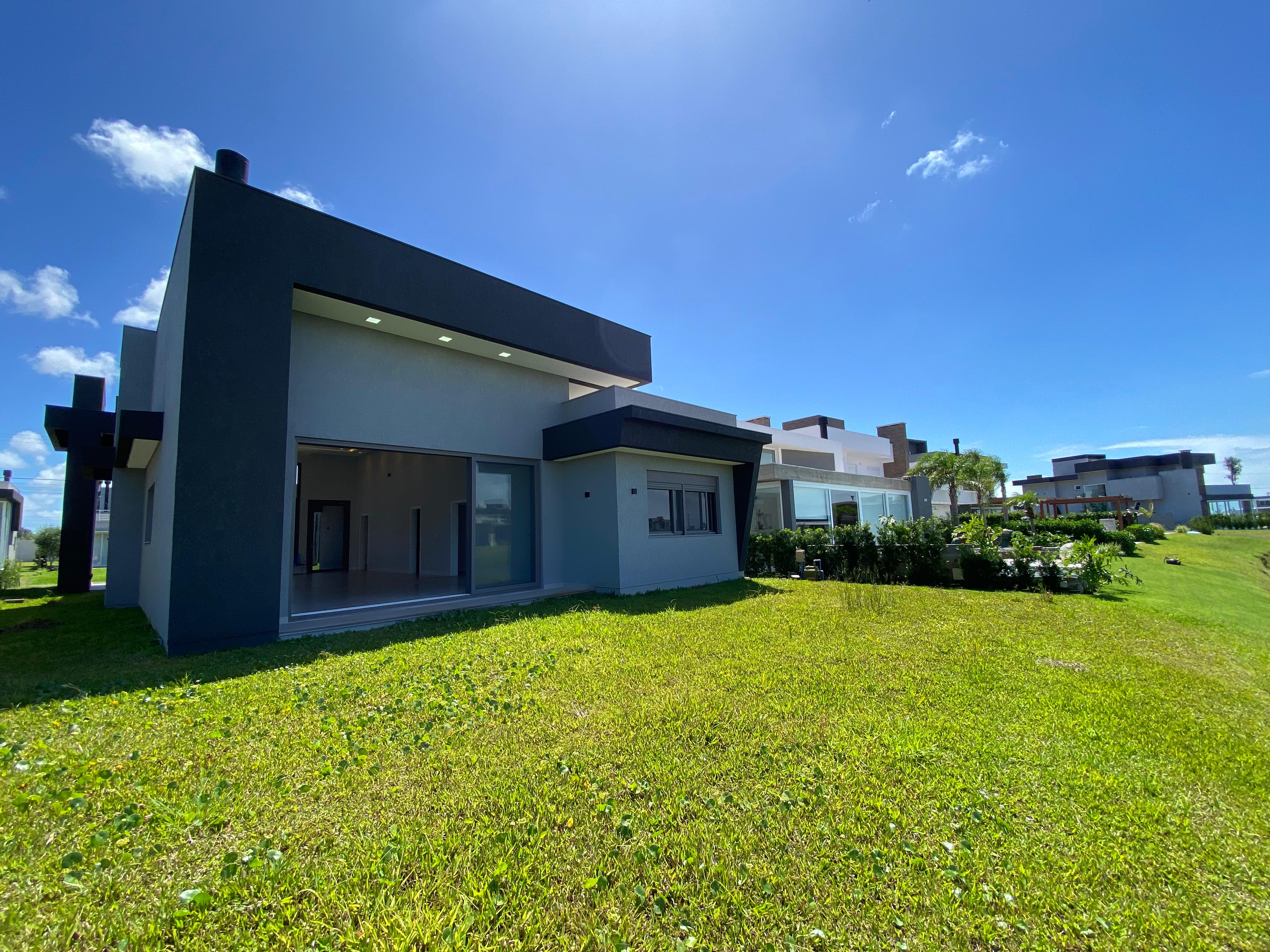 Imagem Casa de Condomínio com 4 Quartos à Venda, 220 m² em Capão Novo Costa Serena - Capão da Canoa Imagem Casa de Condomínio com 4 Quartos à Venda, 220 m² em Capão Novo Costa Serena - Capão da Canoa